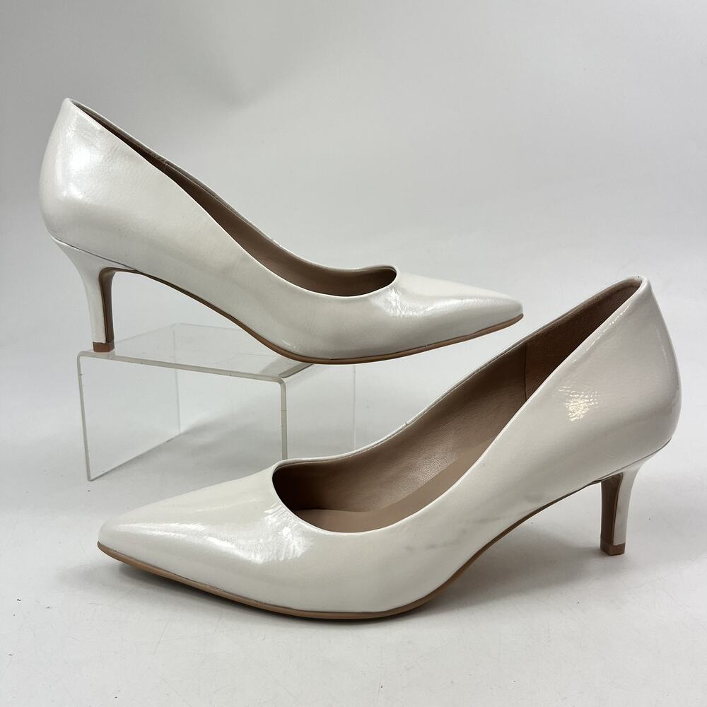 Naturalizer Everly Pumps Womens Size 6 M White Leather Pointed Toe Kitten Heels